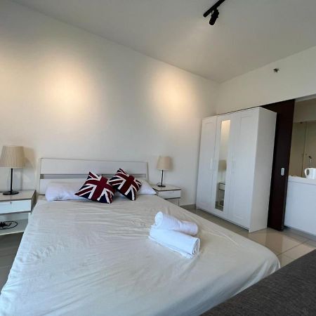 Francesco Suite - Trefoil Setia Alam-Near Setia City Mall & Setia Convention Centre Экстерьер фото